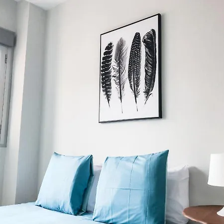 Stylish 2 Bedroom Near Alcaravaneras Beach